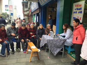 同心同力 迎難而上